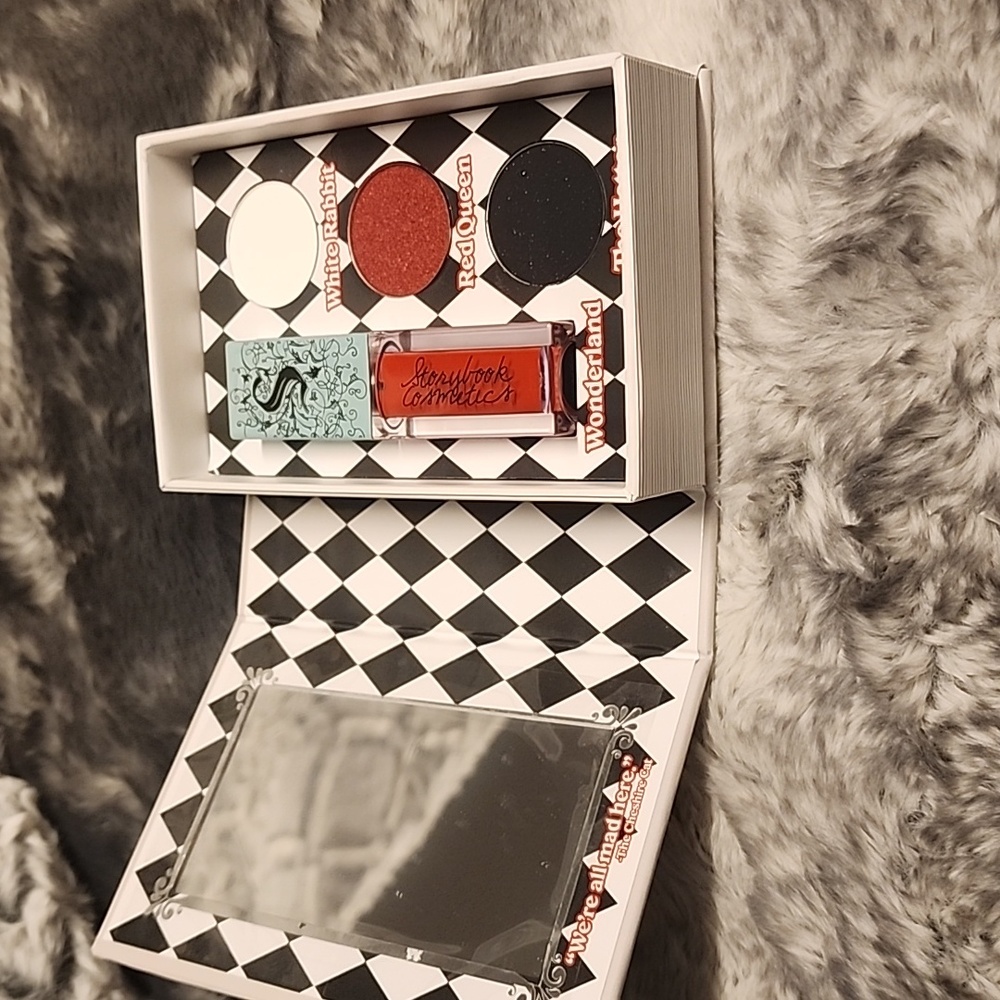 Story book cosmetics eye shadow & lippy
